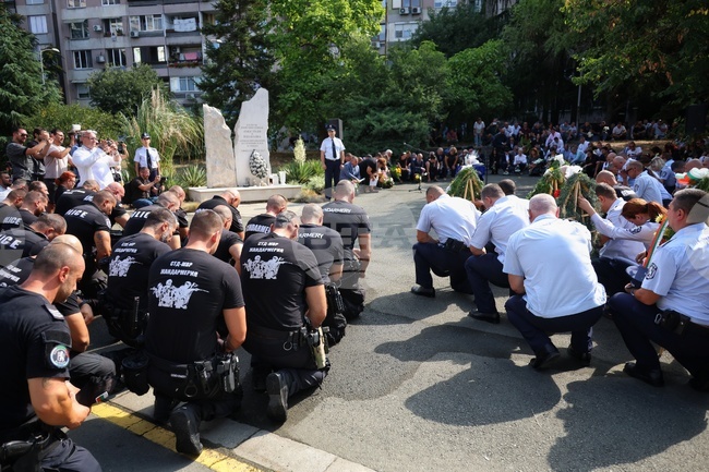 Four Years After Death of Two Police Officers in Burgas, Interior Minister Urges Court to Conclude Case