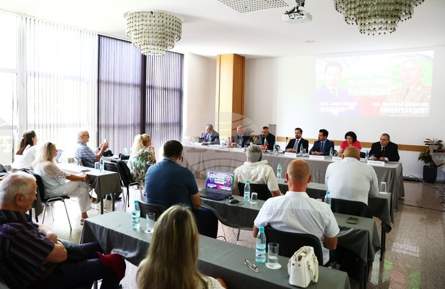 Russophiles National Movement Board Members Georgi Dimov, Dimitar Shivikov Nominated for President, Vice President
