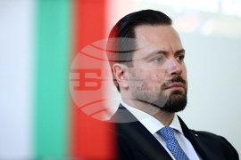 Президентски избори - Инициативен комитет „Народна сила“ - кандидати - представяне