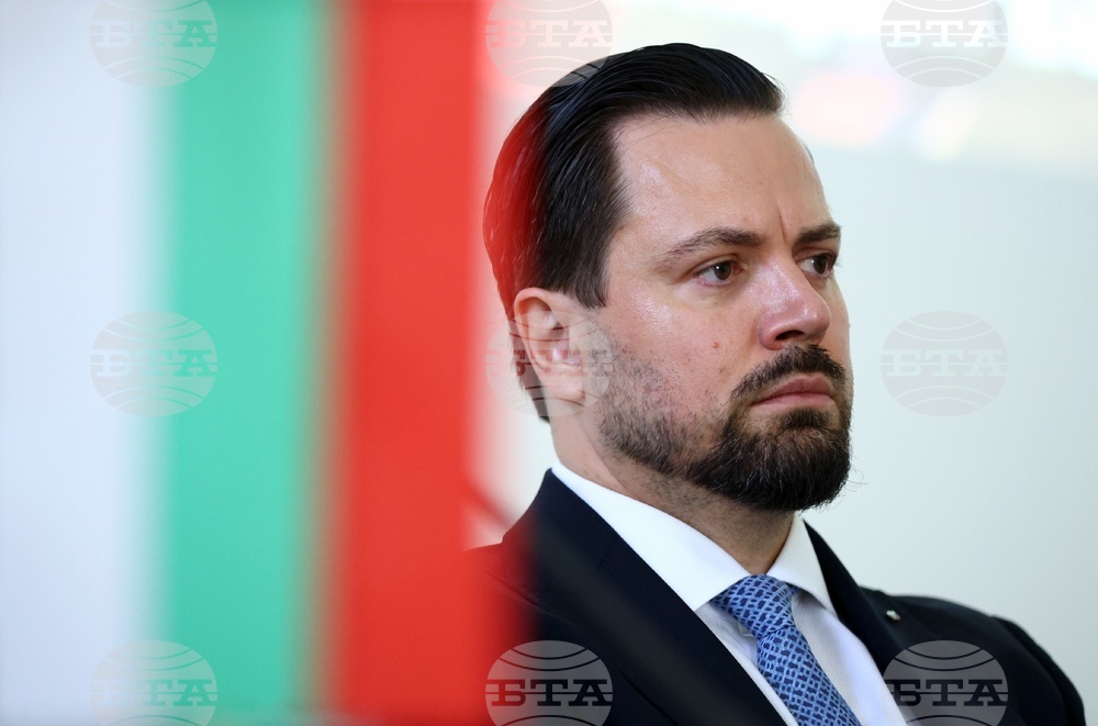Президентски избори - Инициативен комитет „Народна сила“ - кандидати - представяне