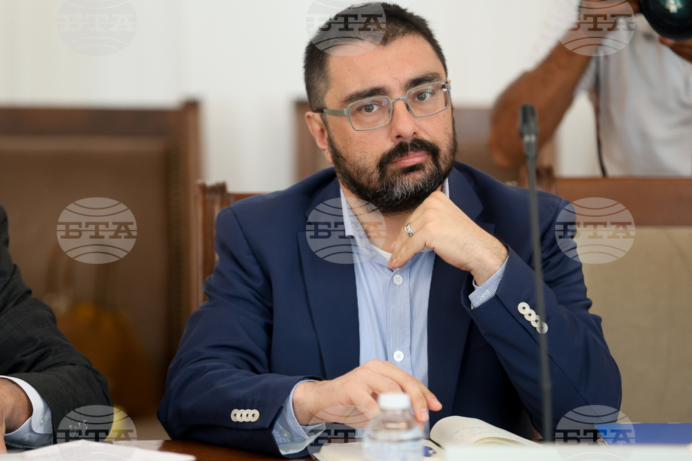 Народно събрание - Комисия по отбрана - извънредно заседание