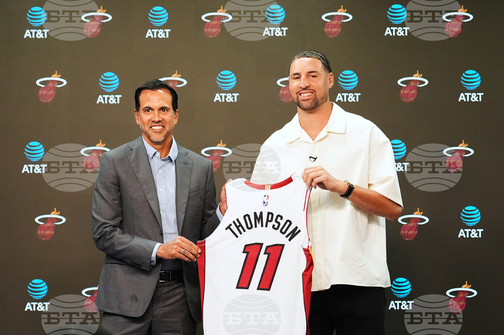Heat Thompson Basketball