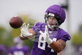 Vikings Camp Football