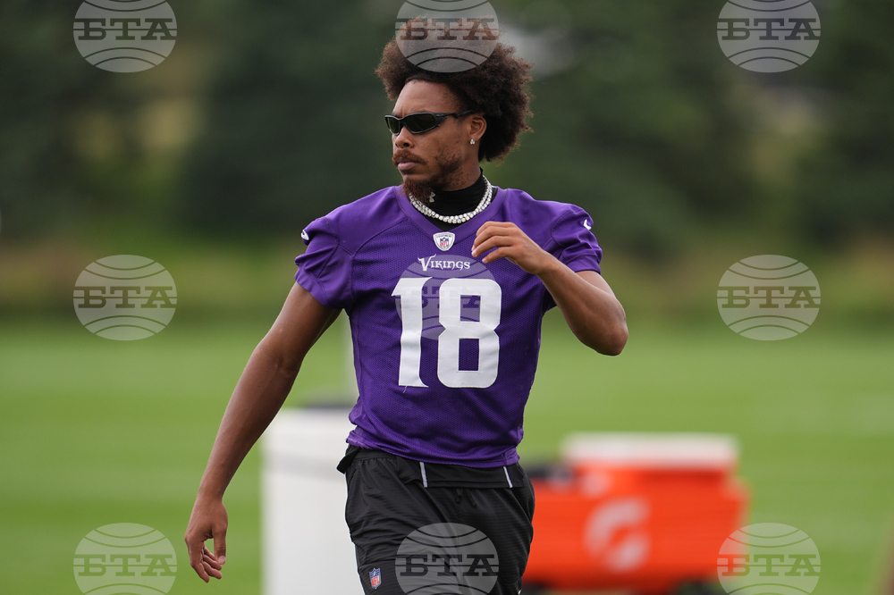 Vikings Camp Football