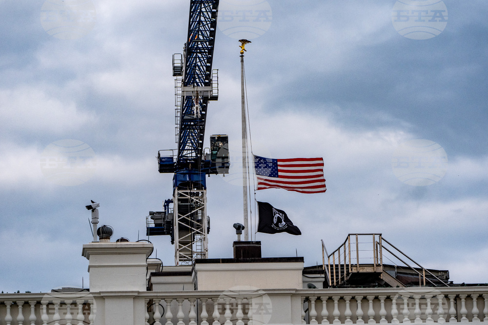 Obt Dolly Parton White House