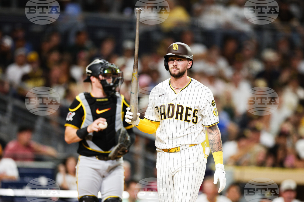 Pirates Padres Baseball