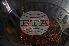 Night at Holy Sepulcher