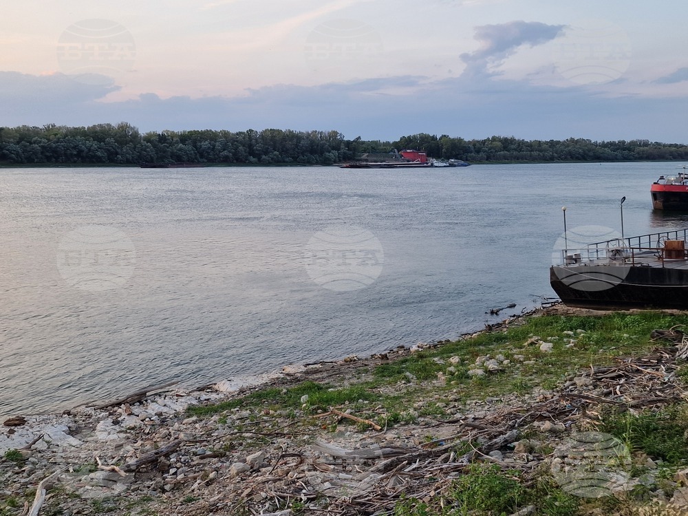Record-Low Danube Water Levels Highlight Need for Long-Term Action on Bulgarian-Romanian Section
