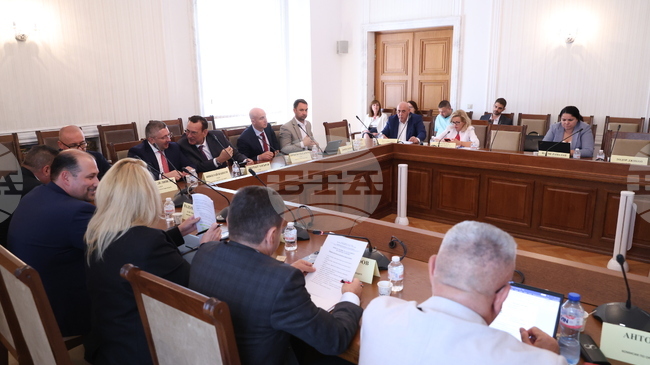 Комисията по околната среда и водите одобри на първо четене законопроект за изменения в Закона за чистотата на атмосферния въздух