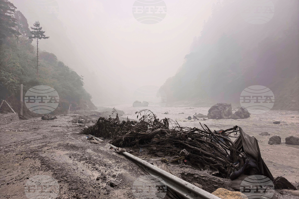 China Nepal Flash Floods