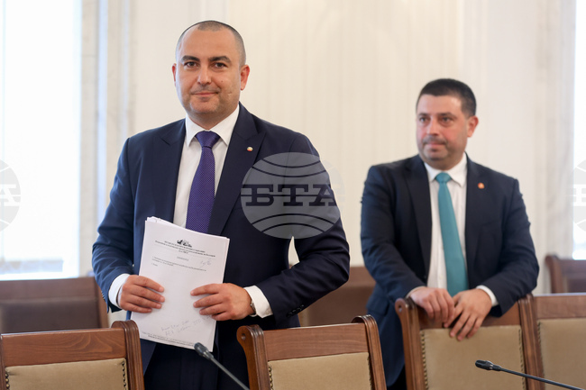 Ресорната парламентарна подкомисия реши да покани министъра на външните работи относно информация по процеса за членство на страната в ОИСР