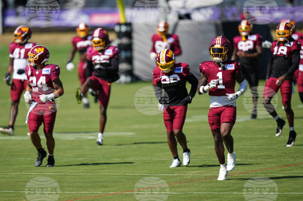 Ravens Commanders Camp Football