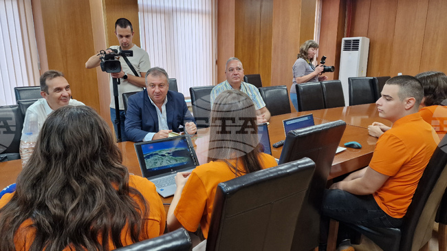 Шуменската Природоматематическа гимназия "Нанчо Попович" и Втора гимназия в китайския град Джънджоу ще подпишат меморандум за сътрудничество