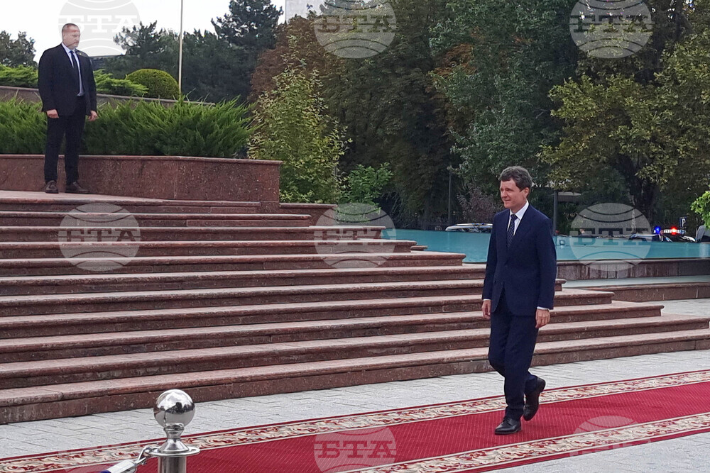 Молдова - Кишинев - независимост - национален празник - президенти
