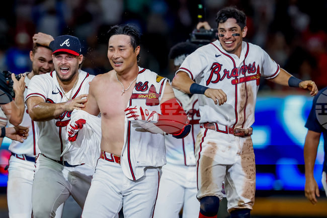 APTOPIX Dodgers Braves Baseball