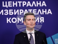 ЦИК - Георги Хорозов - Иван Василев - пресконференция