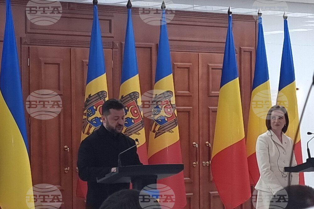 Молдова - Кишинев - национален празник - независимост - президенти