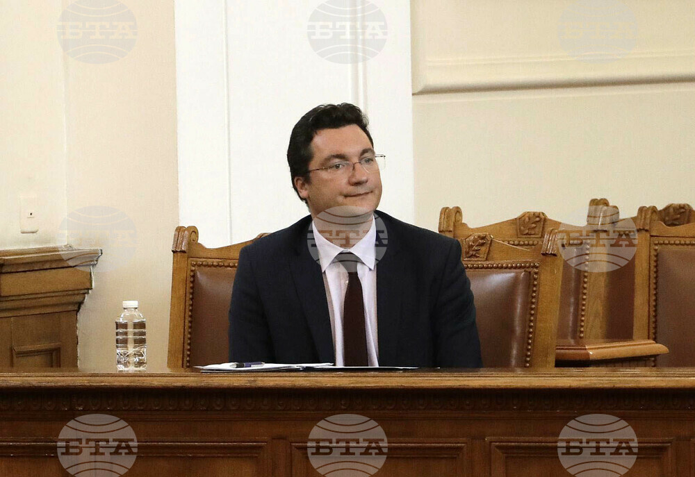 Народно събрание - заседание - Крум Зарков