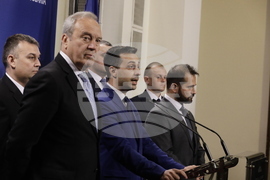 Парламент - Възраждане - брифинг