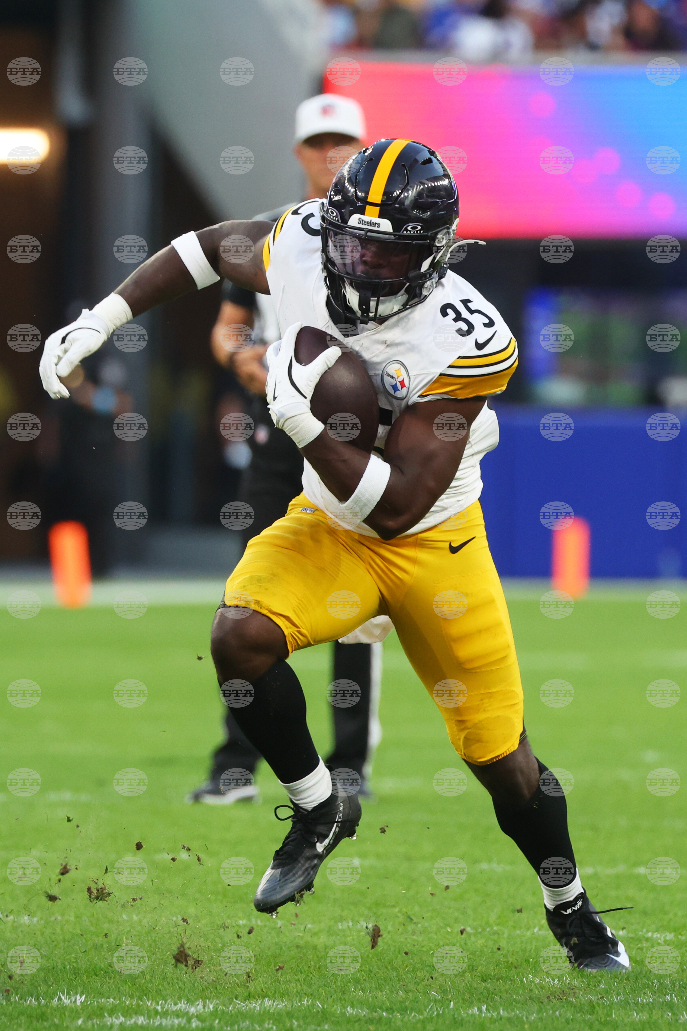 Steelers Bills Football