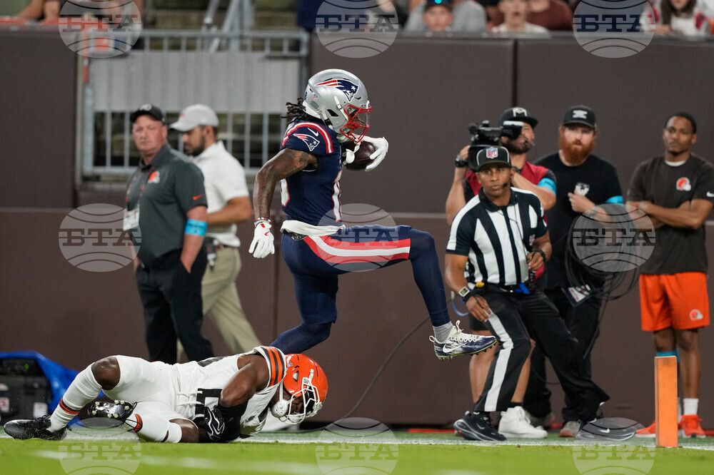 Patriots Browns Football