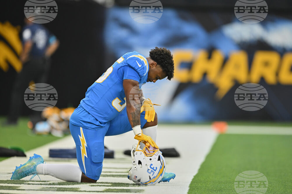 Rams Chargers Football
