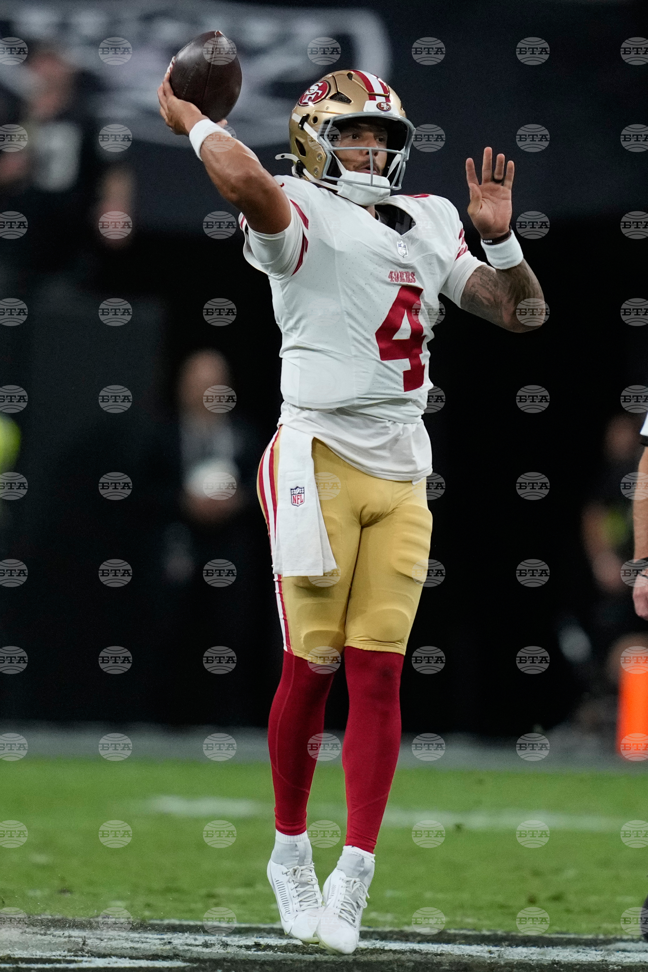 49ers Raiders Football