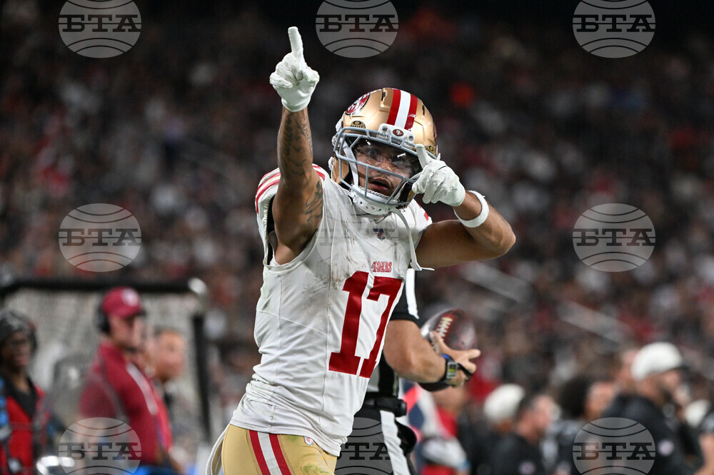 49ers Raiders Football