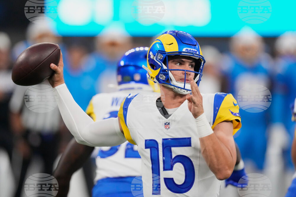 Rams Chargers Football