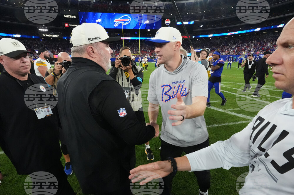 Steelers Bills Football