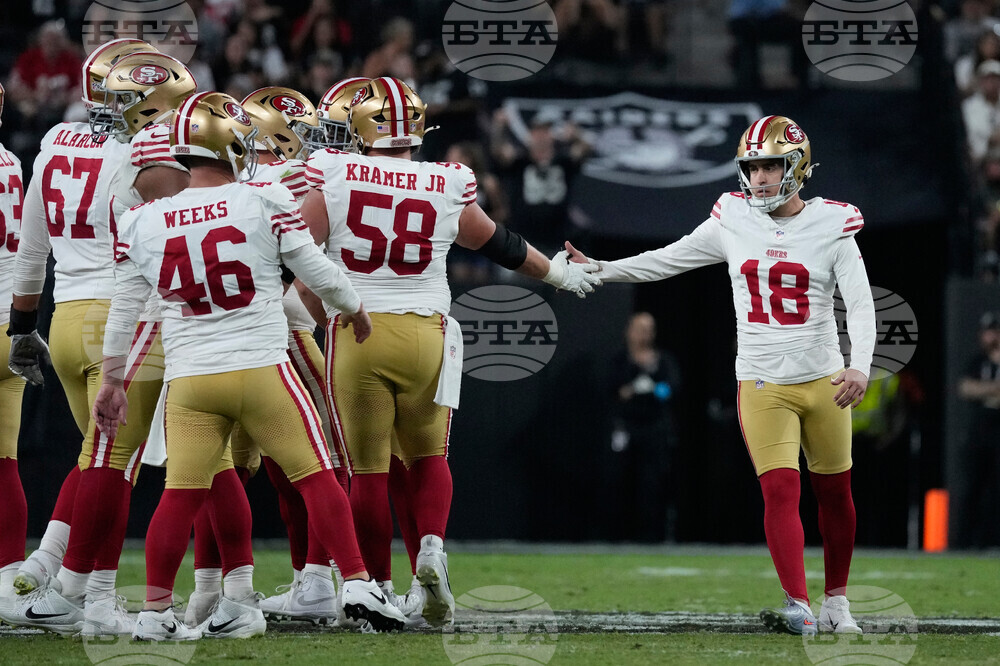 49ers Raiders Football