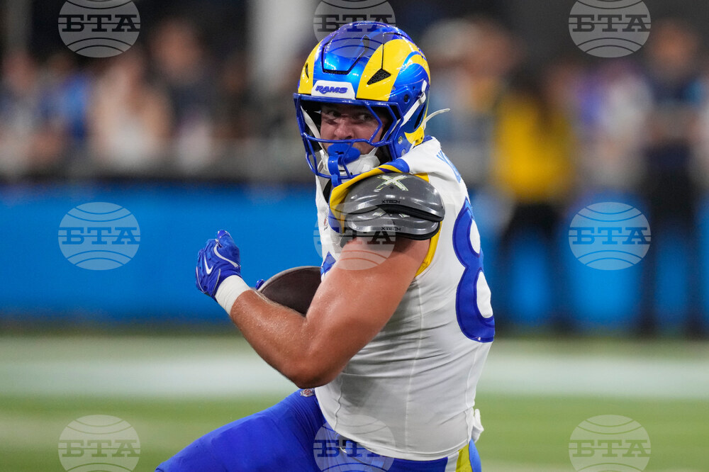 Rams Chargers Football