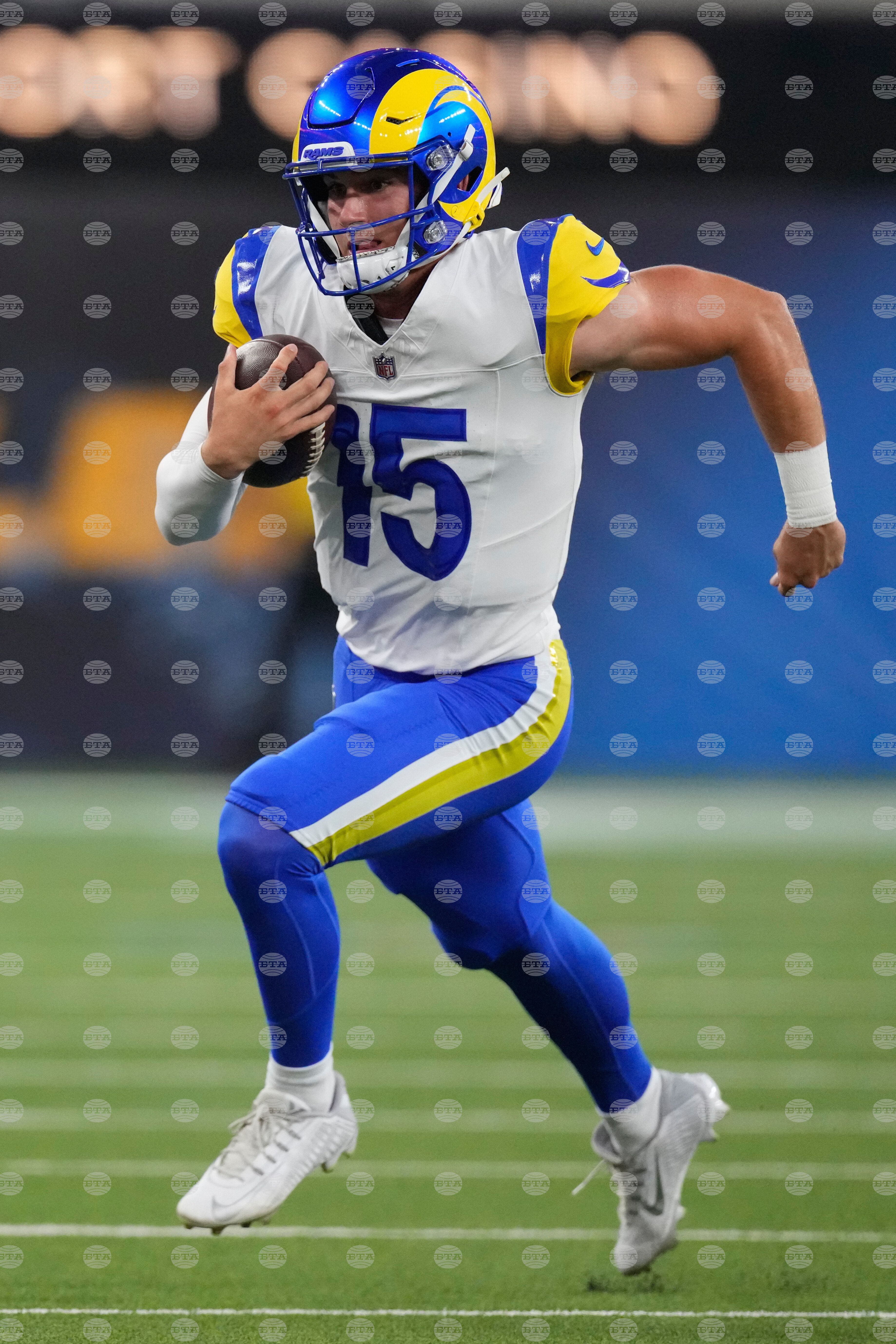 Rams Chargers Football