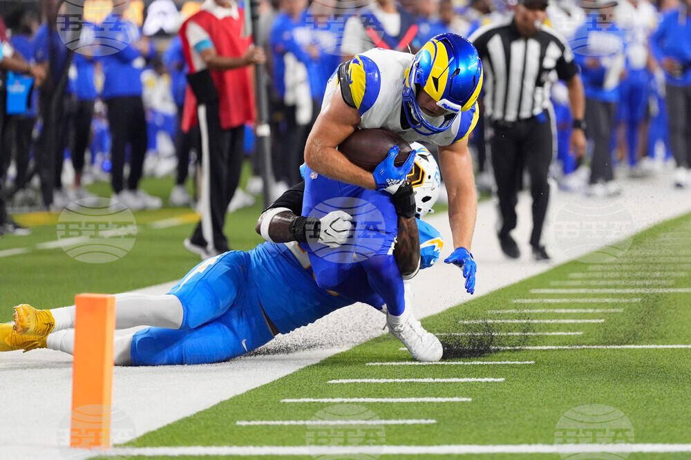 Rams Chargers Football
