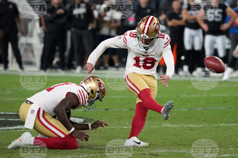 49ers Raiders Football