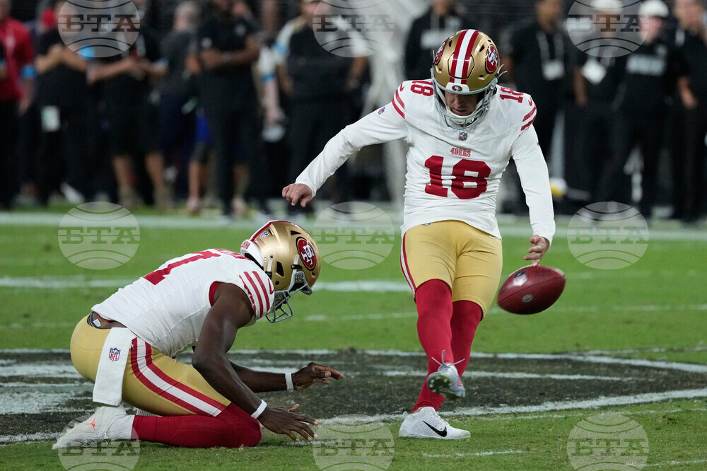 49ers Raiders Football