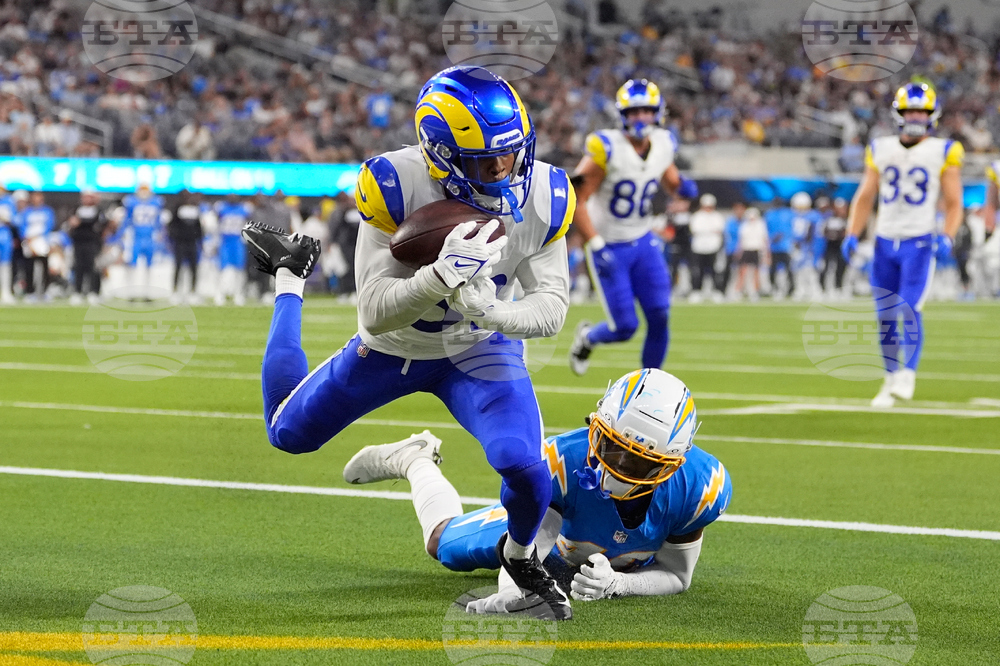 Rams Chargers Football