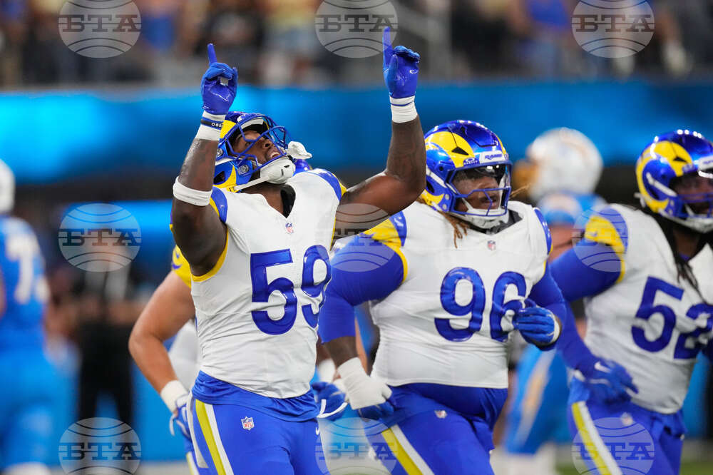 Rams Chargers Football