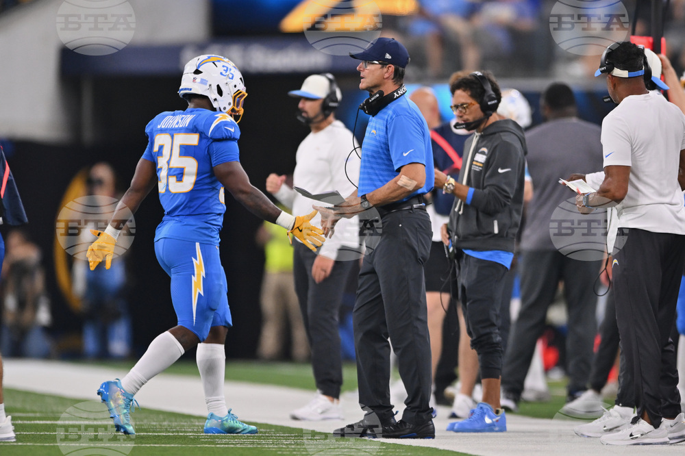Rams Chargers Football