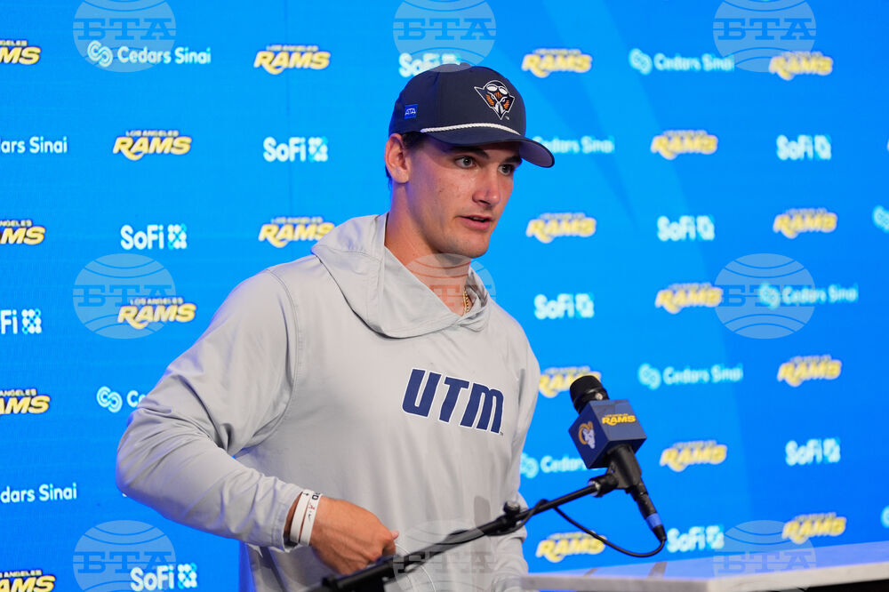 Rams Chargers Football