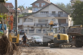 Село Струмяни - наводнение - щети - разчистване