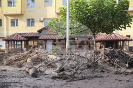 Село Струмяни - наводнение - щети - разчистване