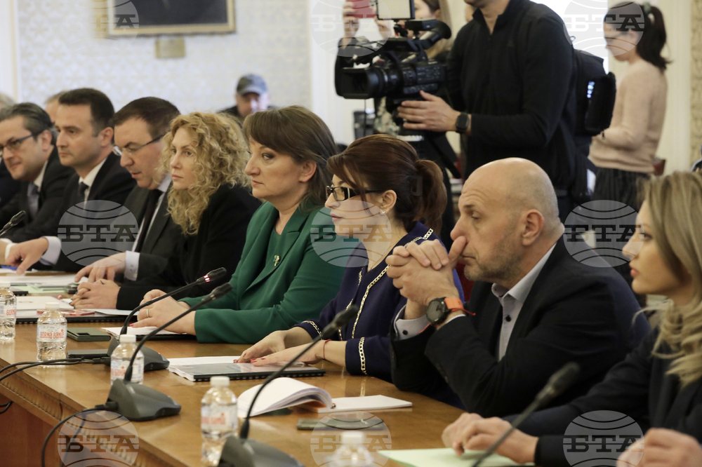 Народно събрание - ГЕРБ-СДС - ДПС - среща