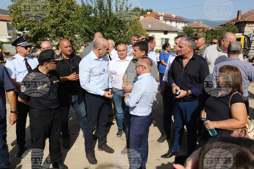 Село Струмяни - наводнения - Румен Радев