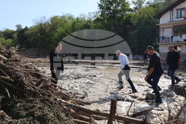 Село Струмяни - наводнения - Румен Радев