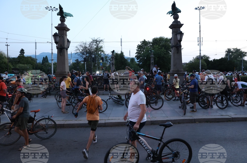 Орлов мост - велосипедисти - протест