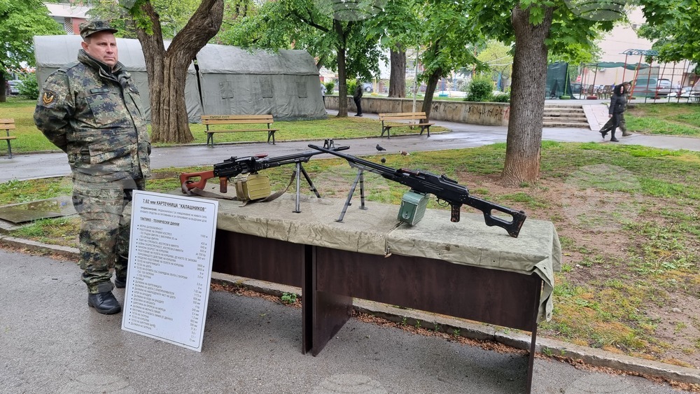 Враца - представяне на професията войник