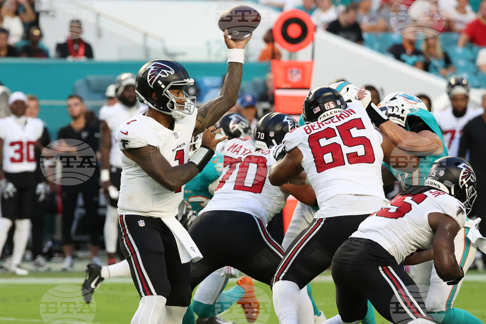 Falcons Dolphins Football