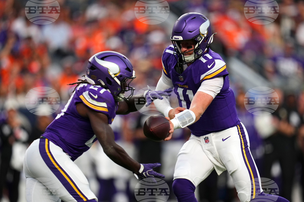Vikings Broncos Football