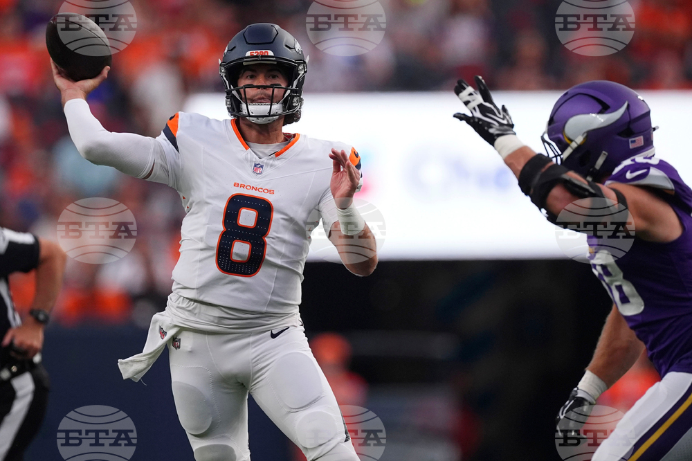 Vikings Broncos Football